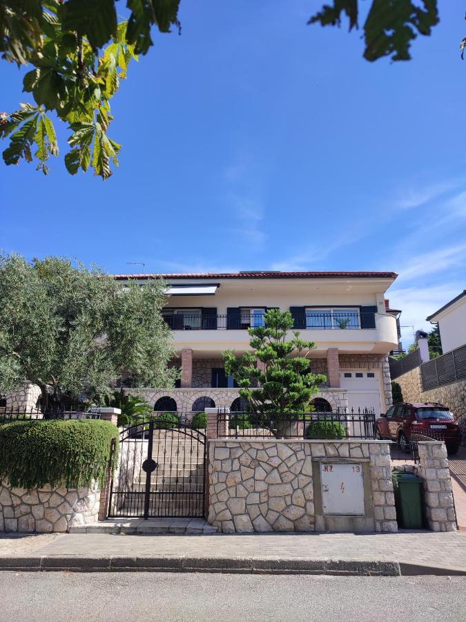 Biuk Apartments Novi Vinodolski Exteriér fotografie